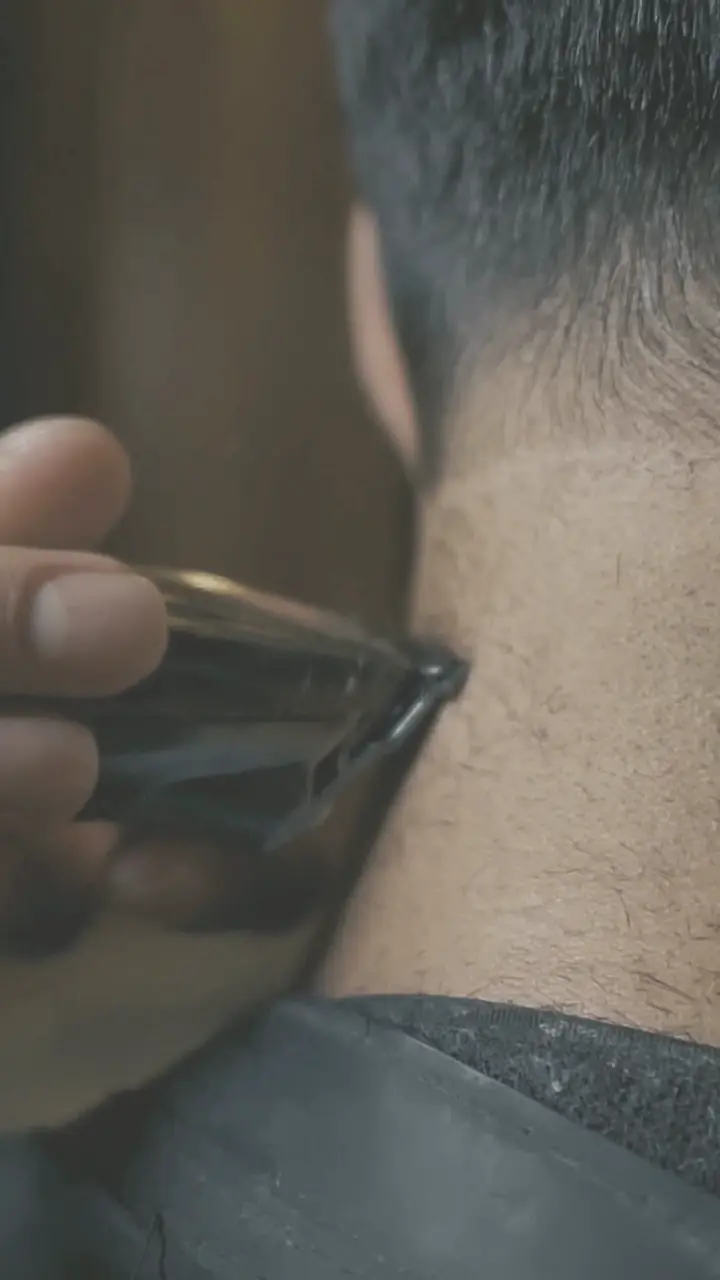 A flat clip as it comes off a phone